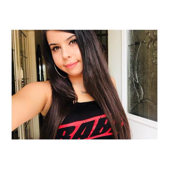 Meet your Posher, Cassy - Picture 1 of 1